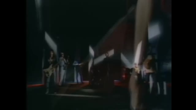 Daryl Hall & John Oates - Maneater