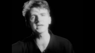Crowded House - Fall At Your Feet