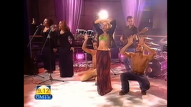 Geri Halliwell - Lift Me Up