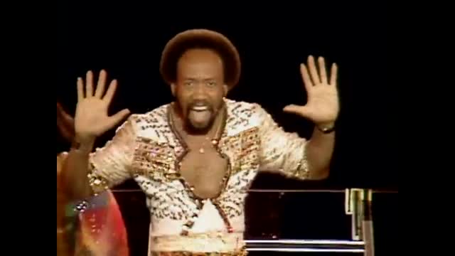 Earth, Wind & Fire - Boogie Wonderland