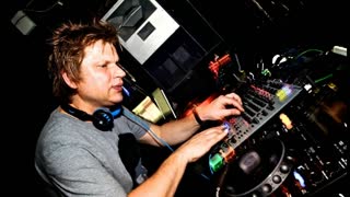 Azzido Da Bass - Dooms Night (Timo Maas Radio Edit) )
