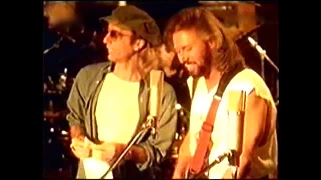 Bee Gees - Kiss of Life