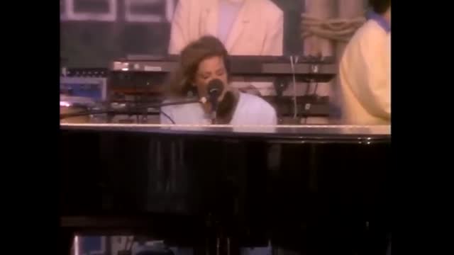 Carly Simon - You're So Vain