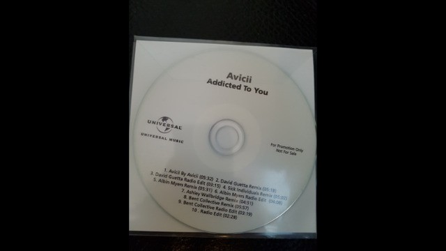 Avicii - Addicted To You