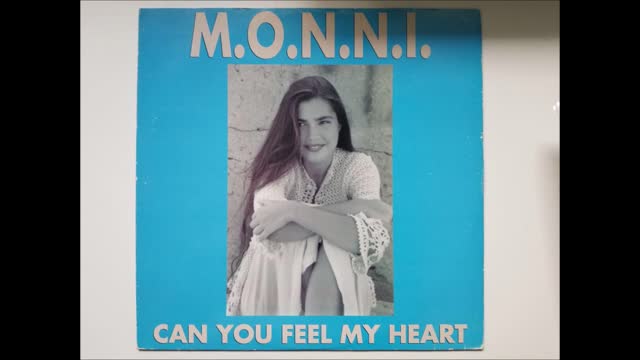 M.O.N.N.I. - Can You Feel My Heart (Club Vocal Version)