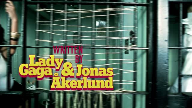 Lady Gaga ft. Beyoncé - Telephone