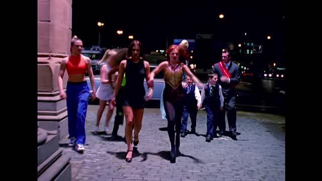 Spice Girls - Wannabe