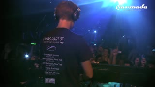 Armin van Buuren - Full Focus