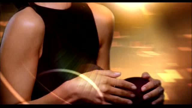 Dannii Minogue - Who Do You Love Now