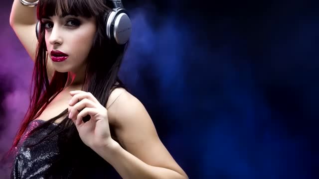 K. Da Cruz - Love is Lifting me Higher