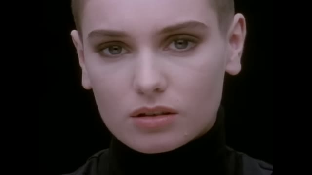 Sinéad O'Connor - Nothing Compares 2 U