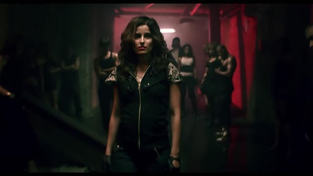 Nelly Furtado - Maneater (US Version)