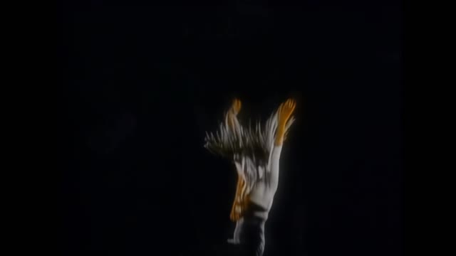 Belinda Carlisle - I Get Weak