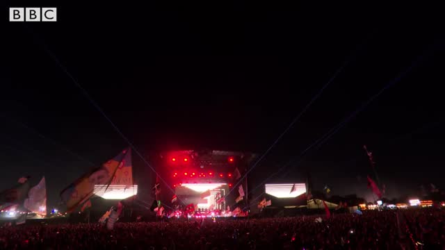 Pet Shop Boys - It's A Sin (Glastonbury 2022)