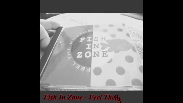Fish In Zone - Feel The Rhythm (Club Mix)