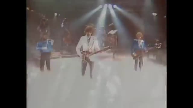 Electric Light Orchestra - Last Train to London