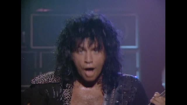 Kiss - Heaven's on fire