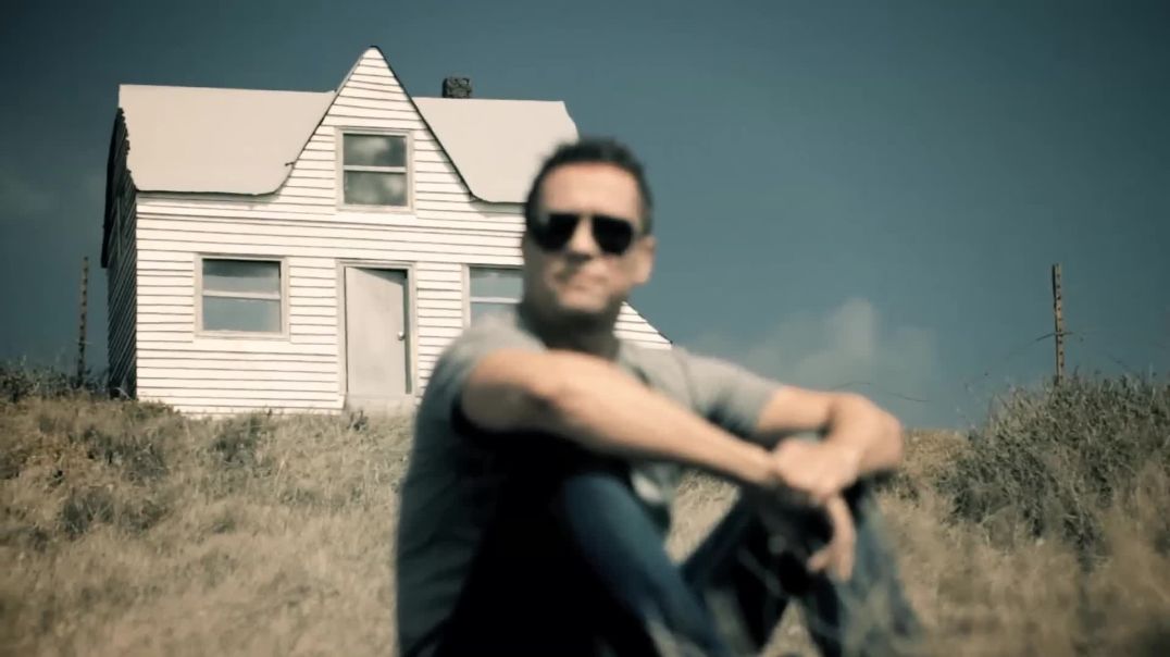 Cosmic Gate & Emma Hewitt - Be Your Sound